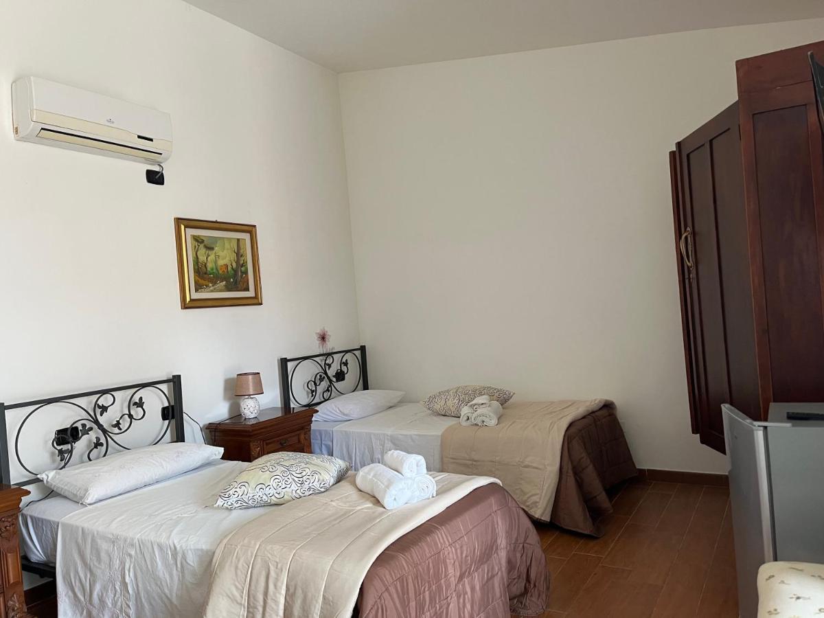 B&B Piandelidei Sassari Bagian luar foto